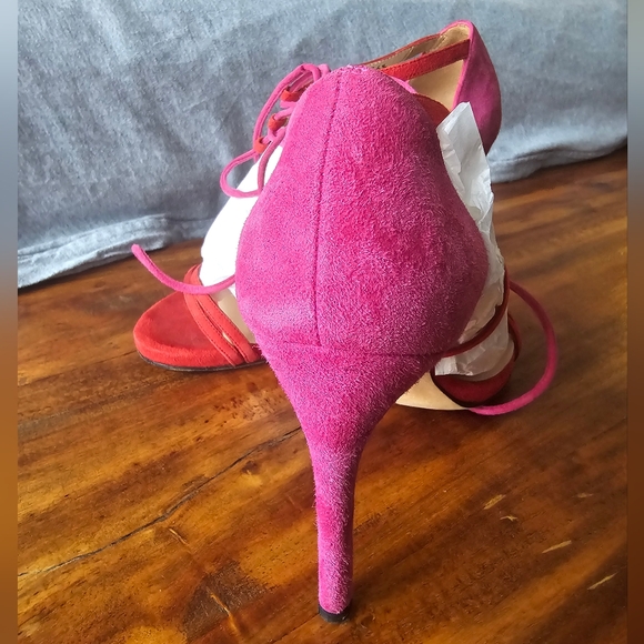 Stuart Weitzman Stilettos - Picture 6 of 8